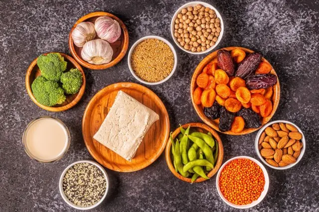 میوہ جات سبزیاں دالیں اور پھل